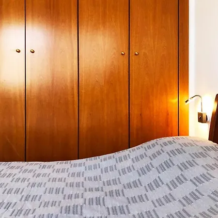 Cozy 3 Bdrm Home. Wifi And Common Pool. Vakantiehuis *